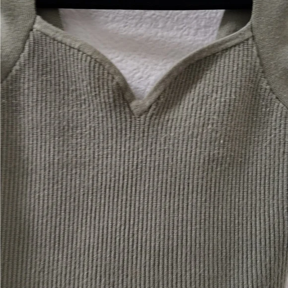 Abercrombie Ribbed Knit Top - Olive Green - Picture 2 of 3